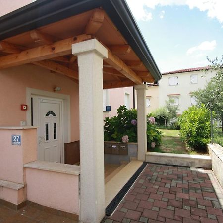 Apartment Mendikovic Poreč Extérieur photo
