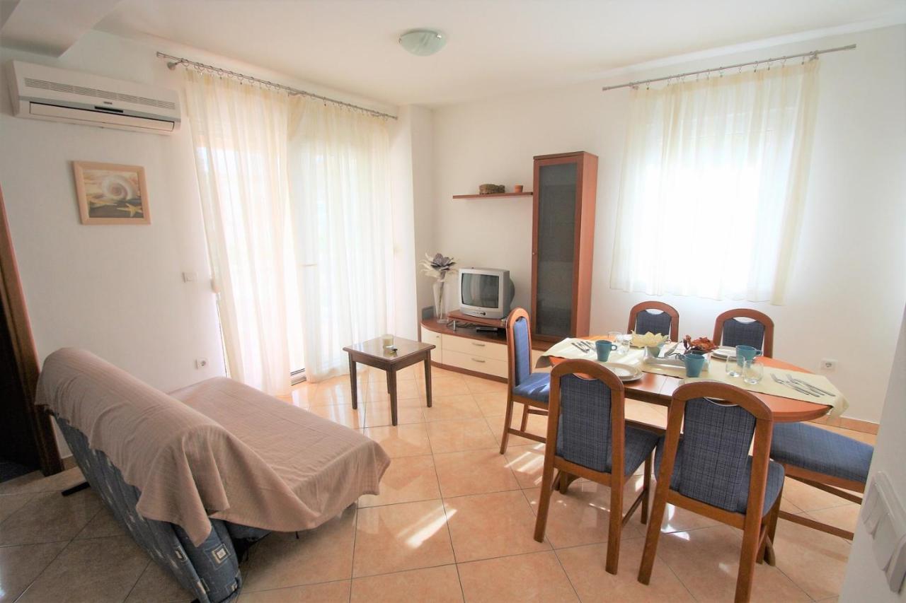 Apartment Mendikovic Poreč Extérieur photo