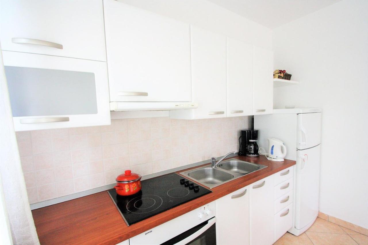 Apartment Mendikovic Poreč Extérieur photo